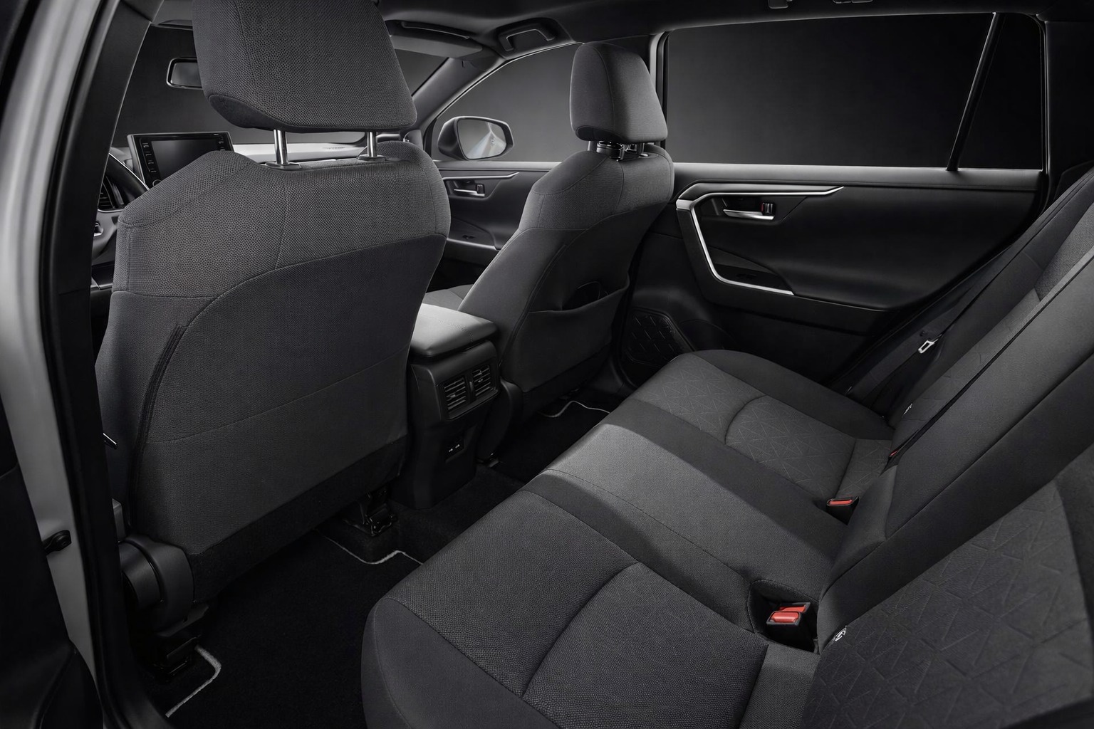 
Toyota RAV4 Hybride 218ch Dynamic 2WD full									