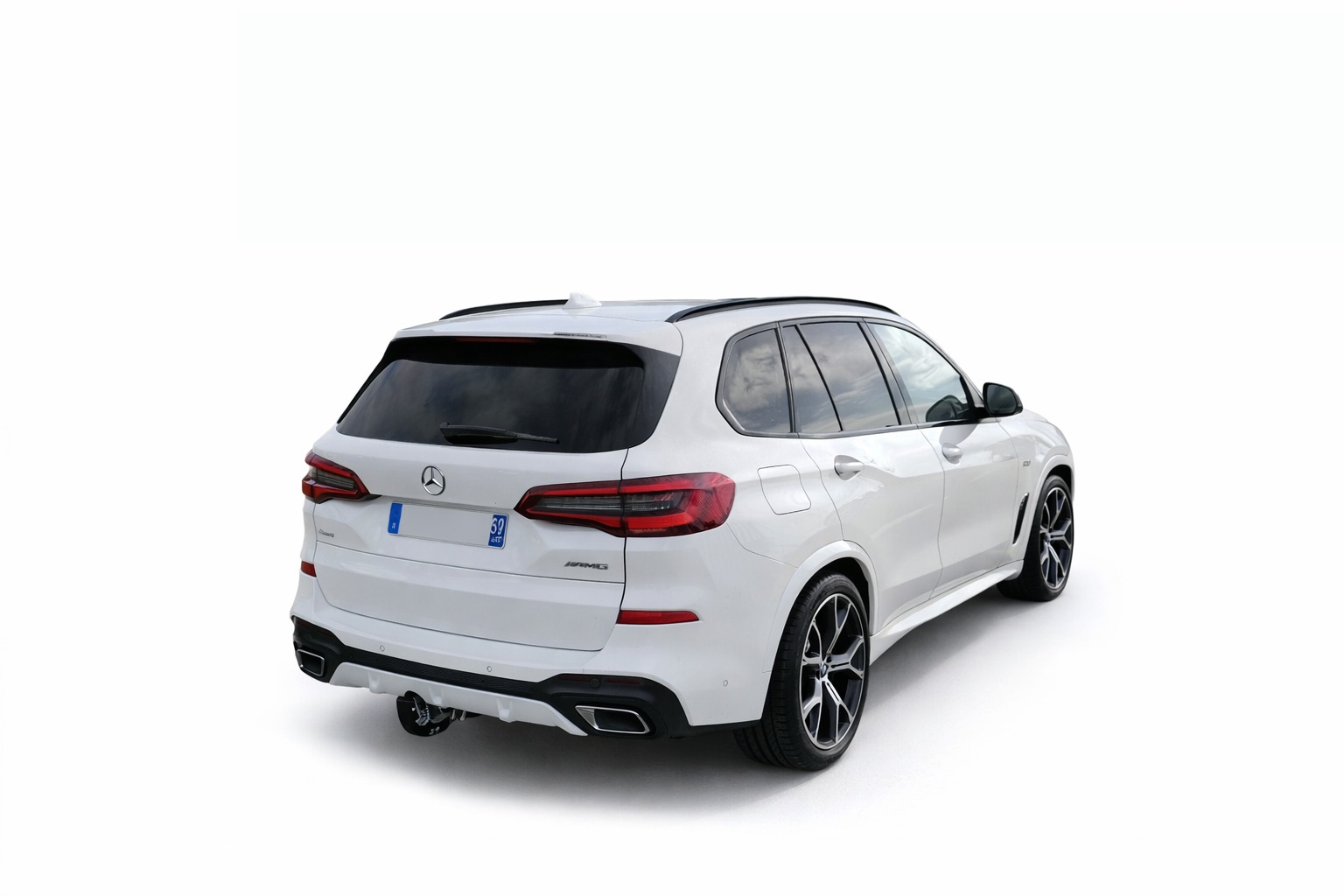 
BMW X5 45e Pack M Sport full									