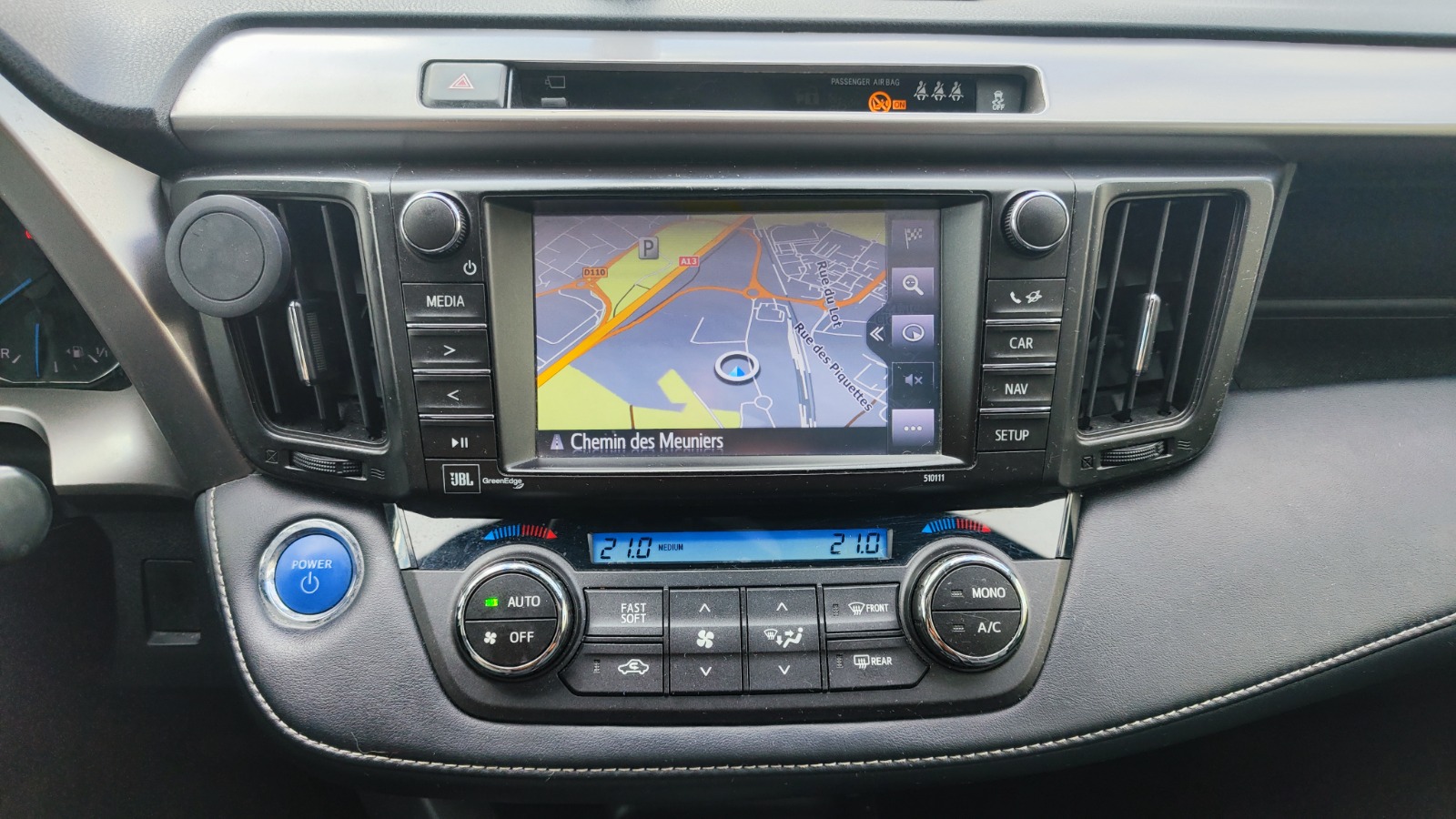 
Toyota Rav4 Hybride full									