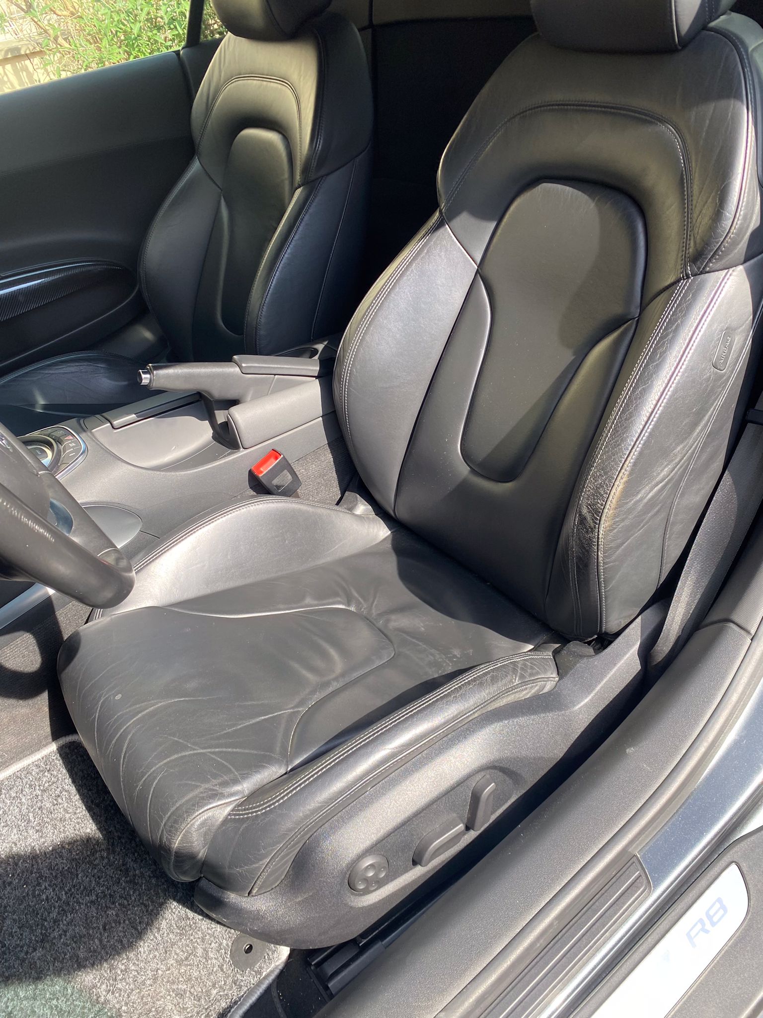 
AUDI R8 SPYDER 4.2 V8 FSI 430 R TRONIC 6 full									