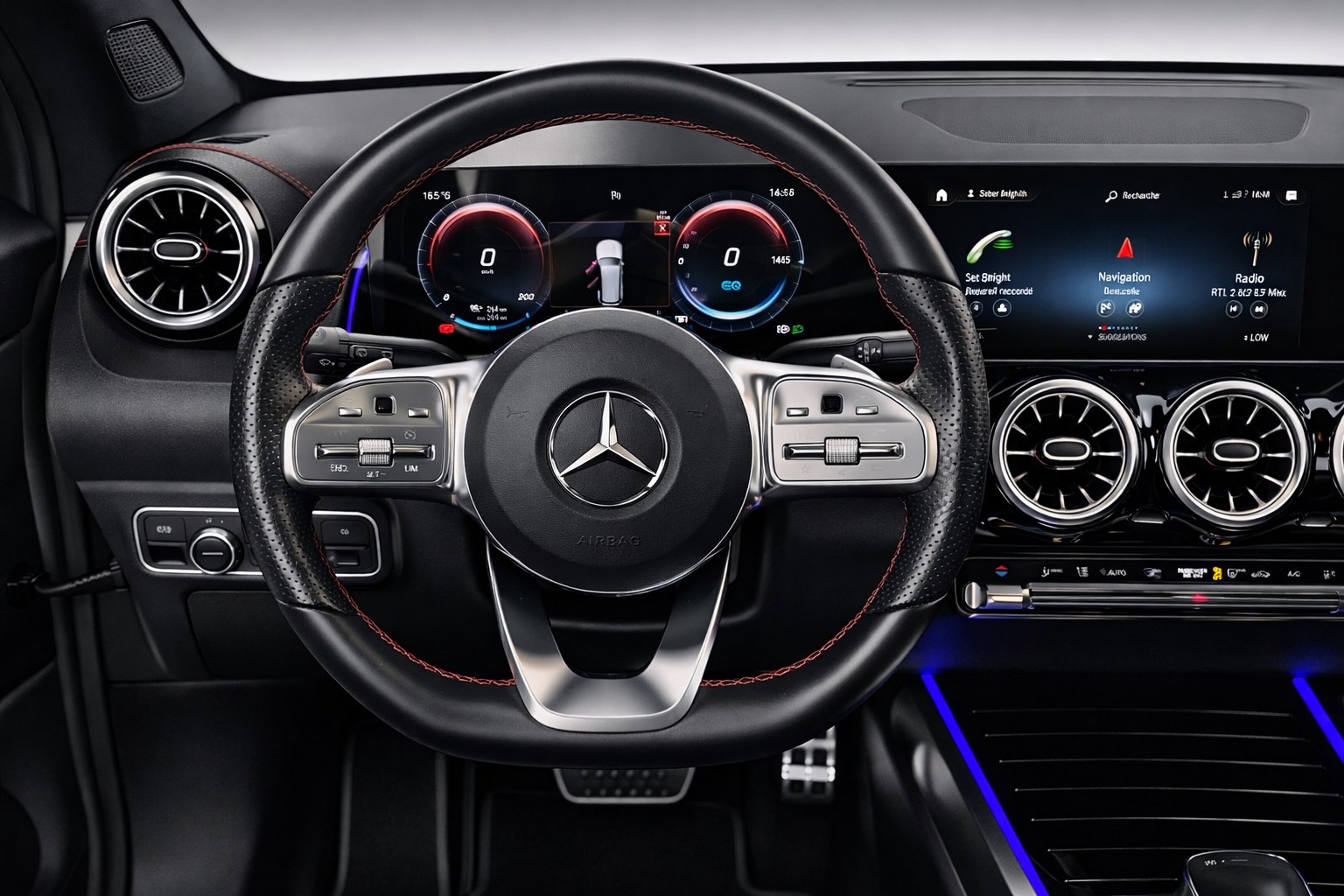 
MERCEDES EQB 250+ AMG LINE full									