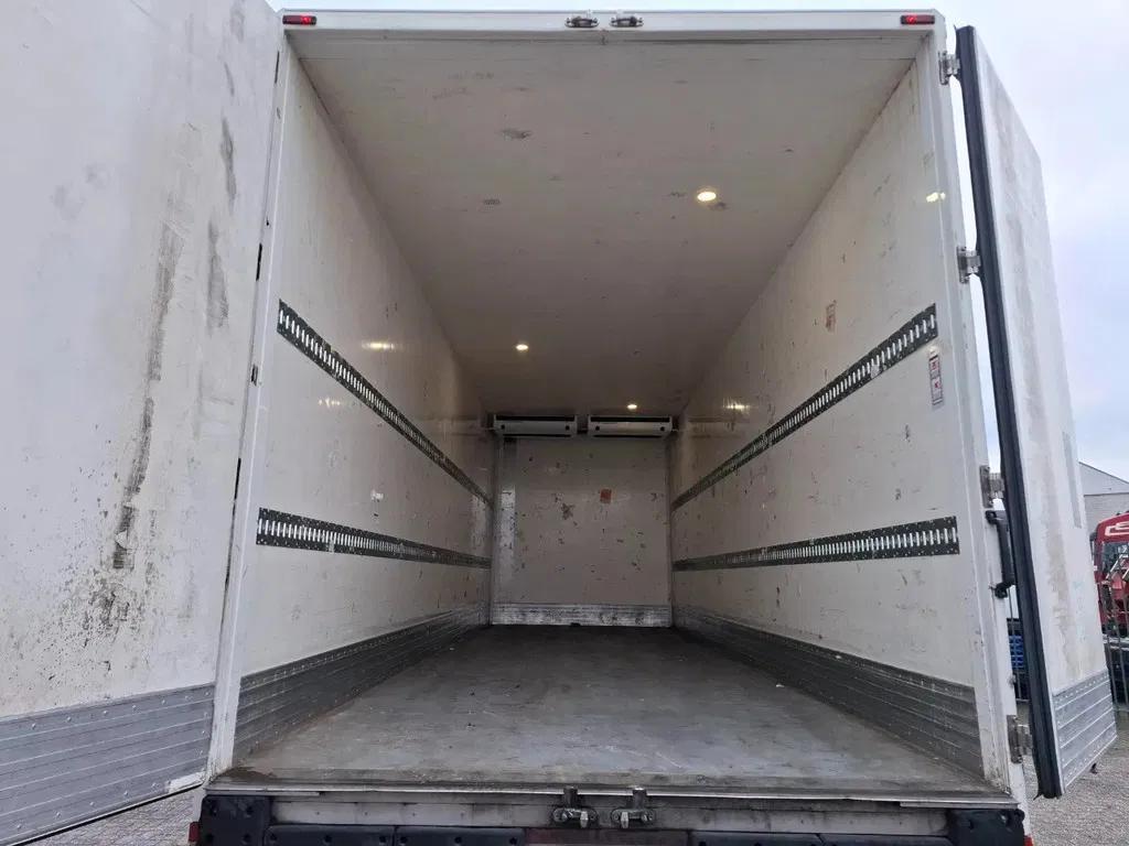 
Camion frigorifique Volvo FH500 / RETARDER / full									