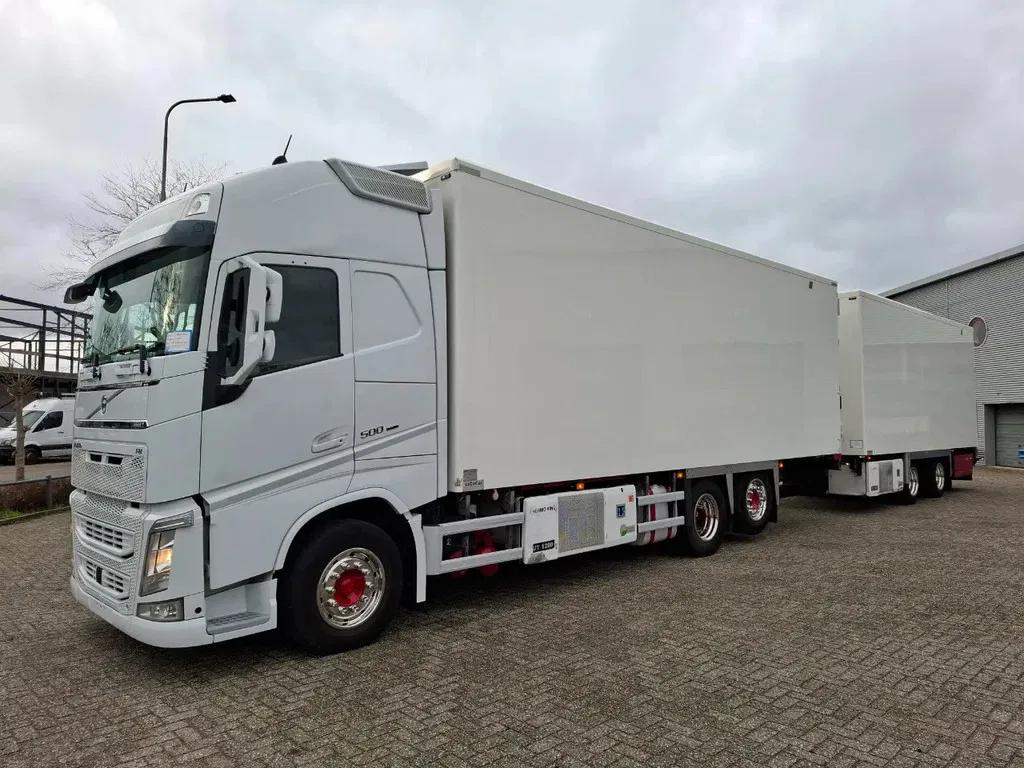 
Camion frigorifique Volvo FH500 / RETARDER / full									