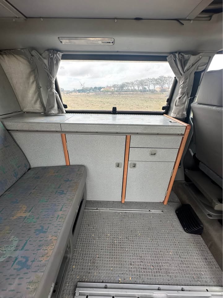 
Volkswagen T4 California 1998 2l5tdi full									