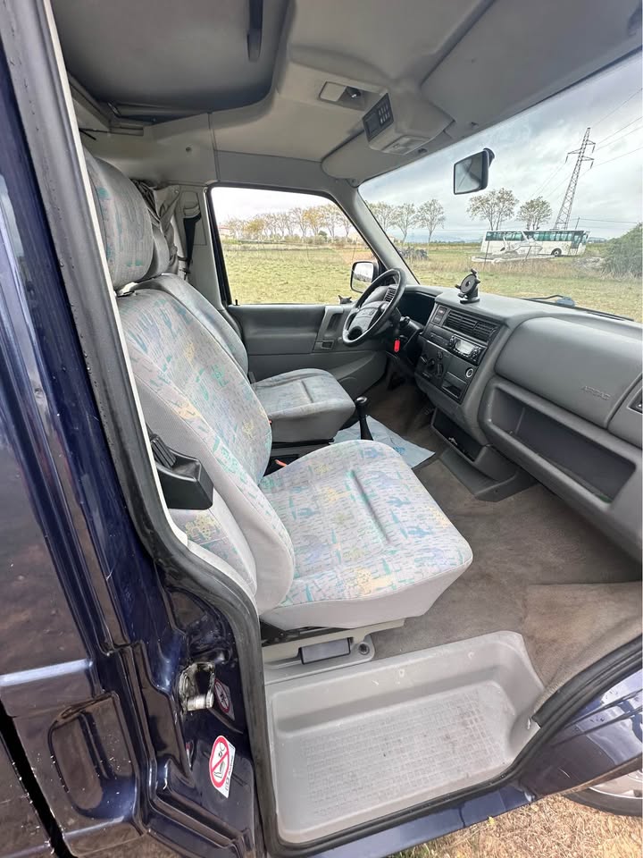 
Volkswagen T4 California 1998 2l5tdi full									